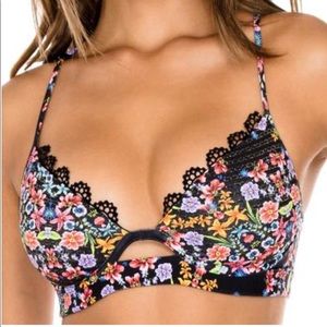 Luli Fama Swim Top, Noches De Sevilla, size Large